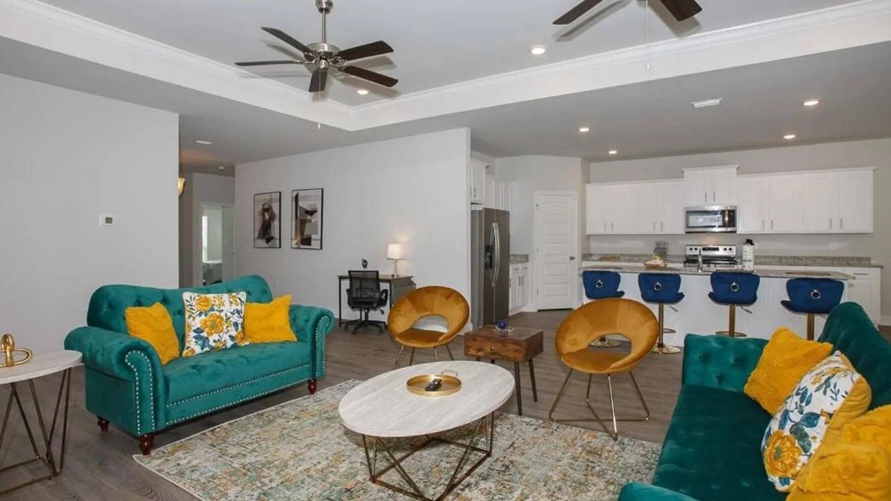 Photo of Livingroom in Foley