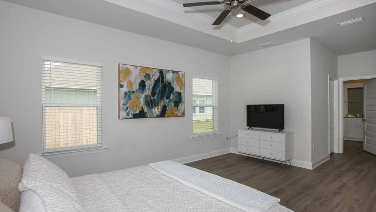 Photo of Bedroom in Foley