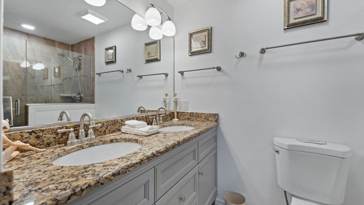 Photo of Bathroom in Holmes Beach