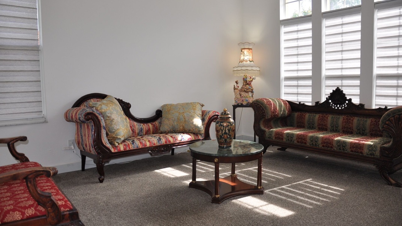Photo of Livingroom in Crown Pointe