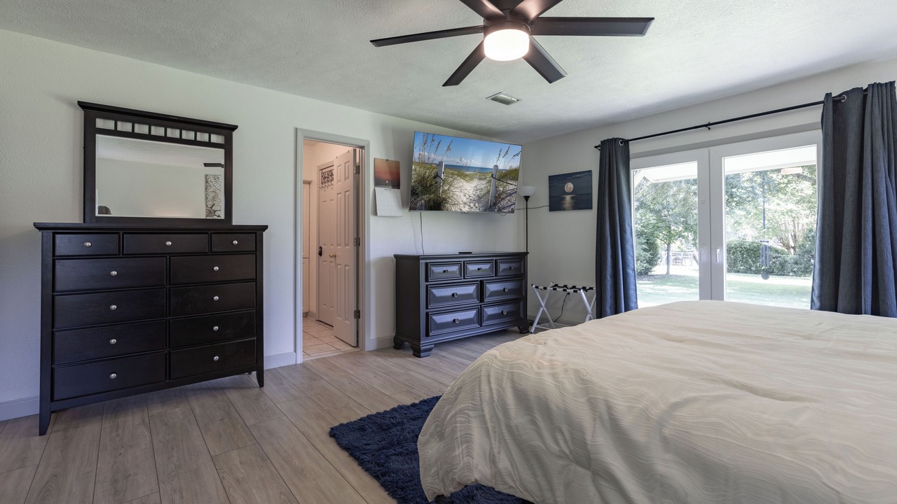 Photo of Bedroom in Foley