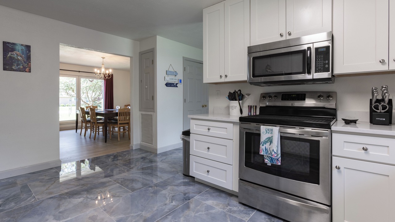 Photo of Kitchen in Foley