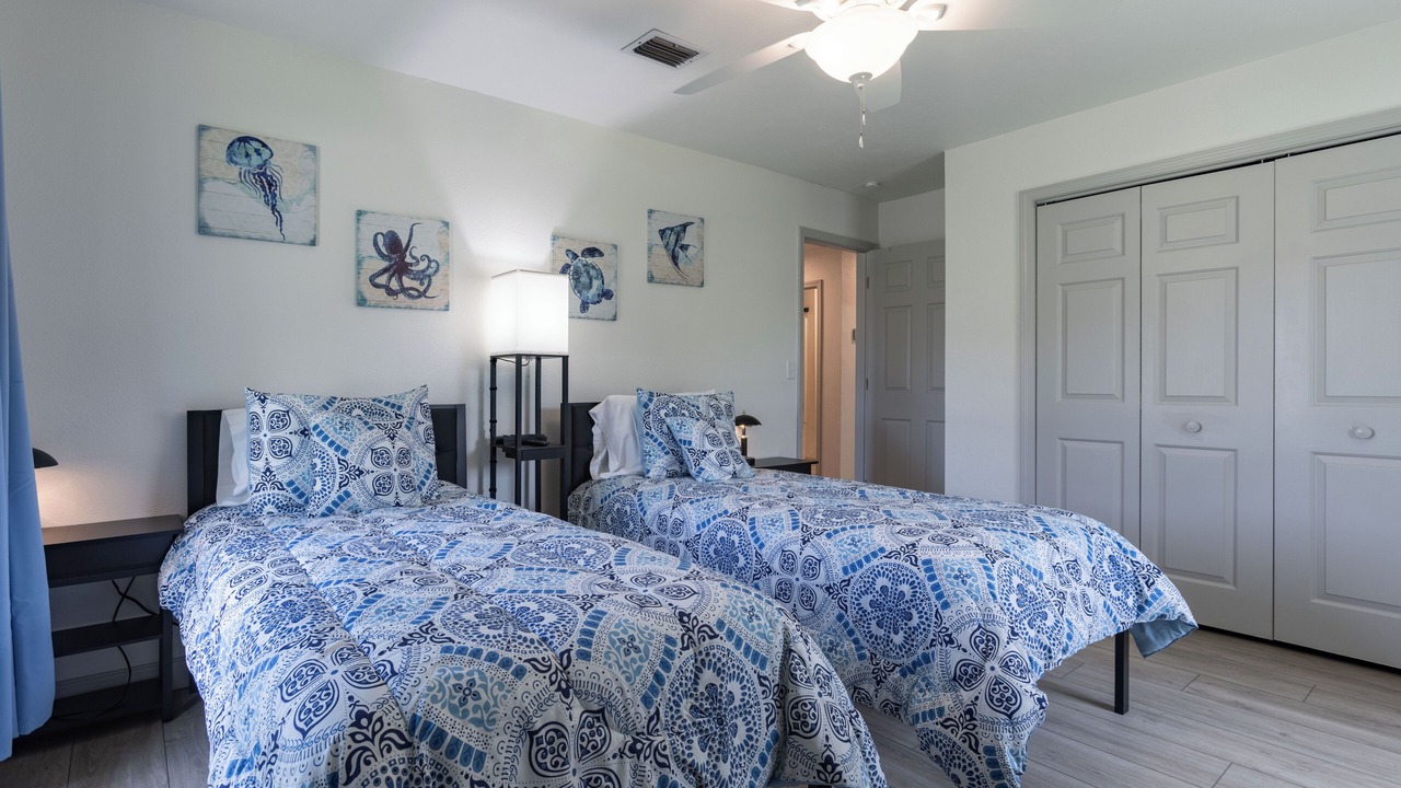 Photo of Bedroom in Foley
