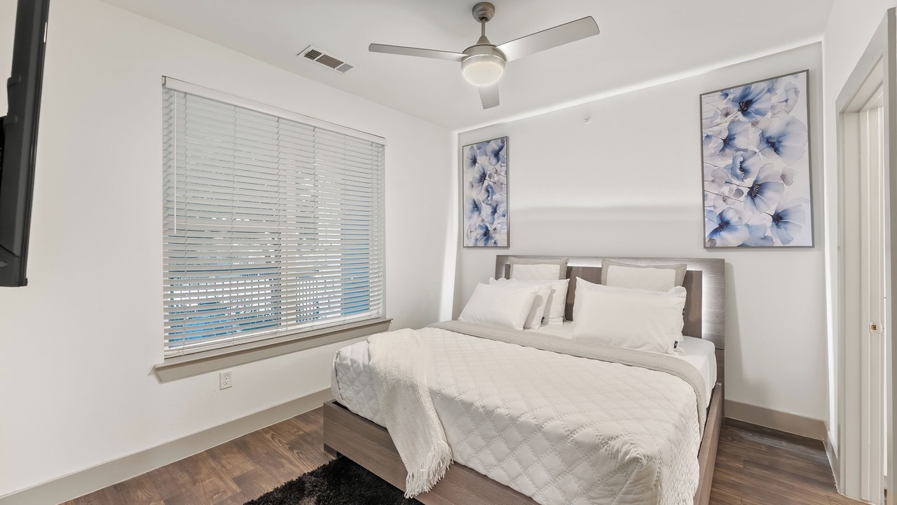 Photo of Bedroom in Addison