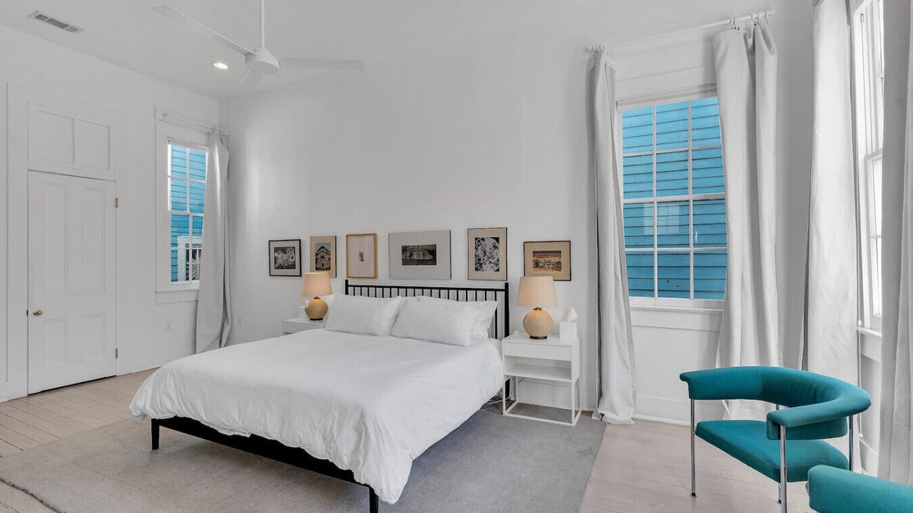 Photo of Bedroom in Lower Garden District