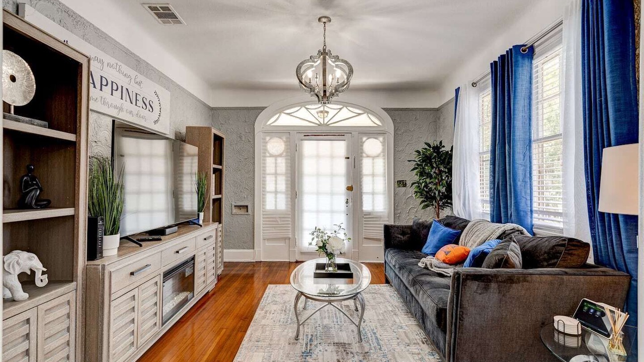 Photo of Livingroom in Fairgrounds