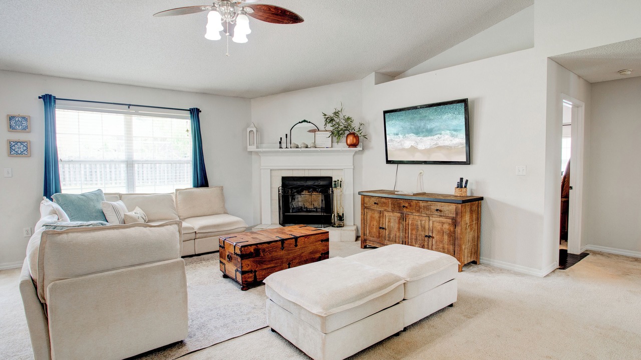 Photo of Livingroom in Milligan