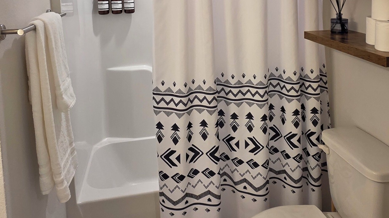 Photo of Bathroom in Harold