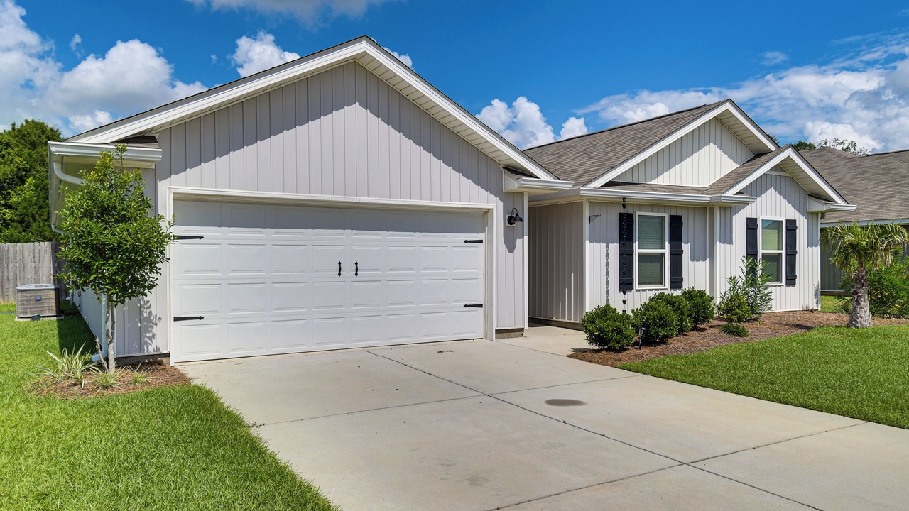 Photo of Outdoor in Foley