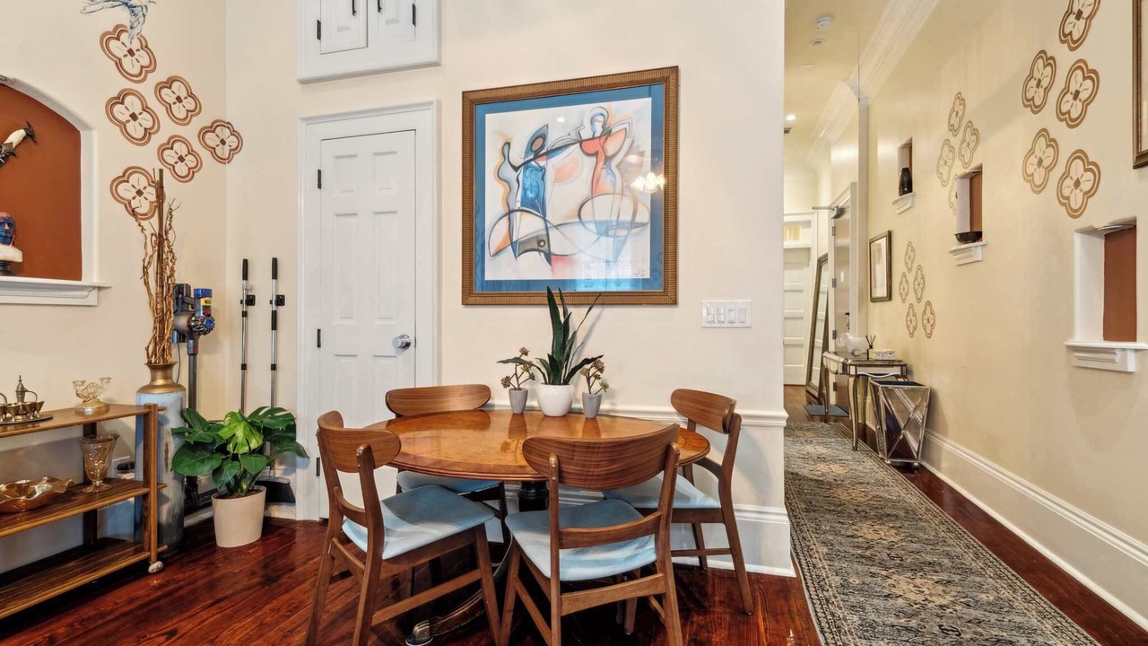 Photo of Others in Lower Garden District