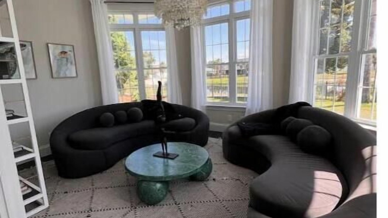 Photo of Livingroom in Upper Grand Lagoon