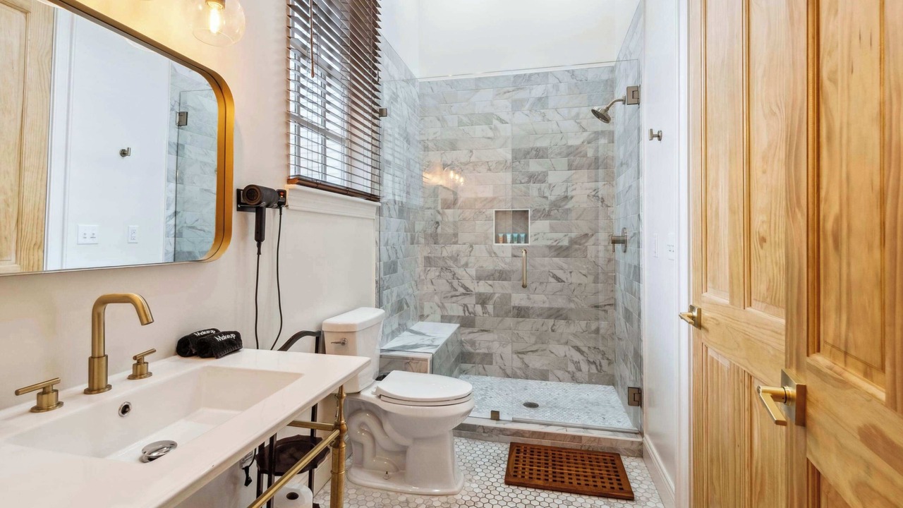 Photo of Bathroom in Faubourg Lafayette
