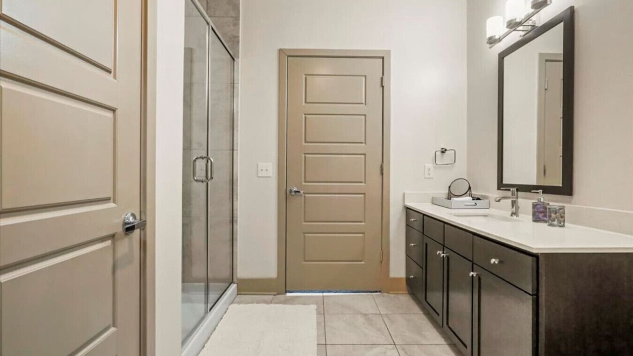 Photo of Bathroom in Frisco Square