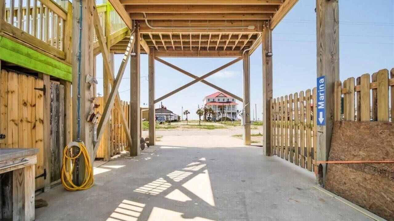 Photo of Outdoor in Holly Beach