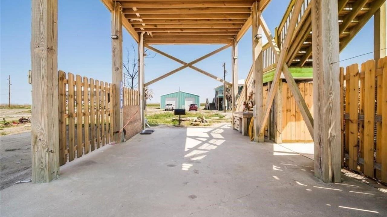 Photo of Outdoor in Holly Beach