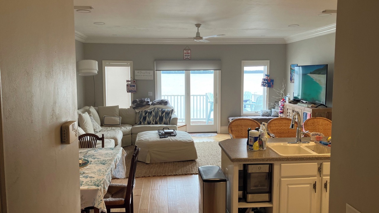 Photo of Livingroom in Alligator Point
