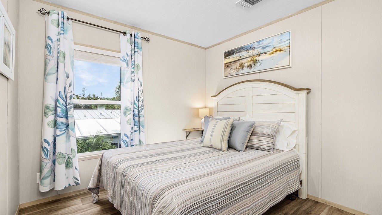 Photo of Bedroom in Charlotte Park