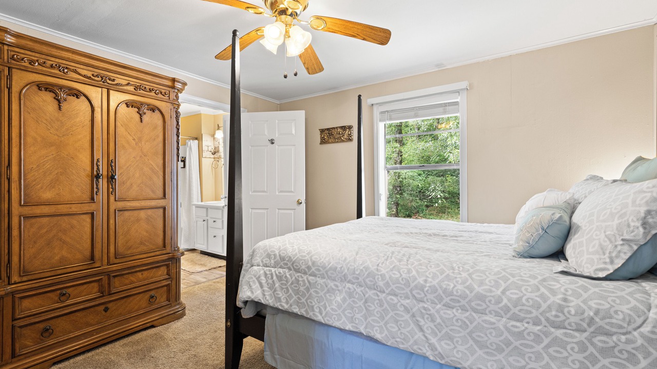 Photo of Bedroom in Marshall