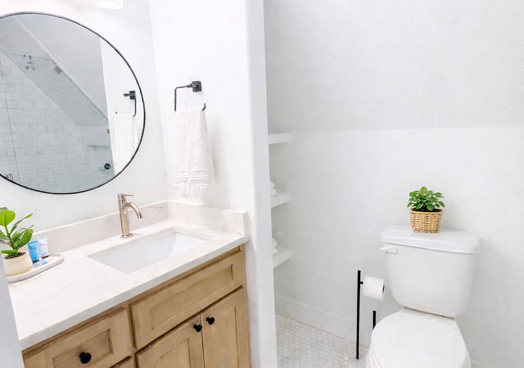 Photo of Bathroom in Jasper