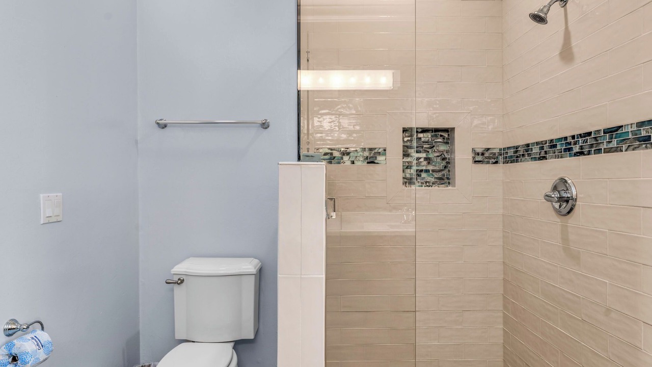 Photo of Bathroom in East End