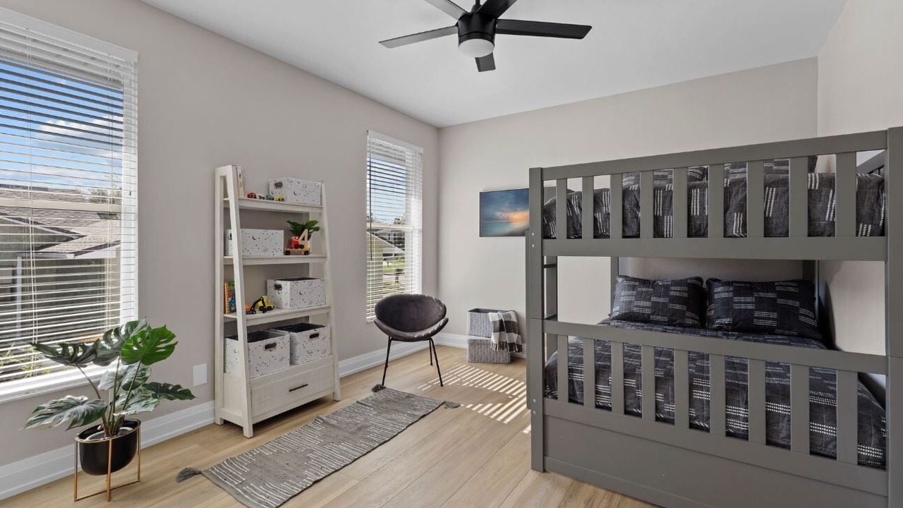 Photo of Bedroom in Palm River Estates