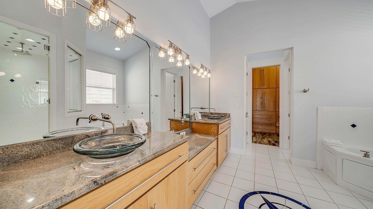 Photo of Bathroom in Bel Air