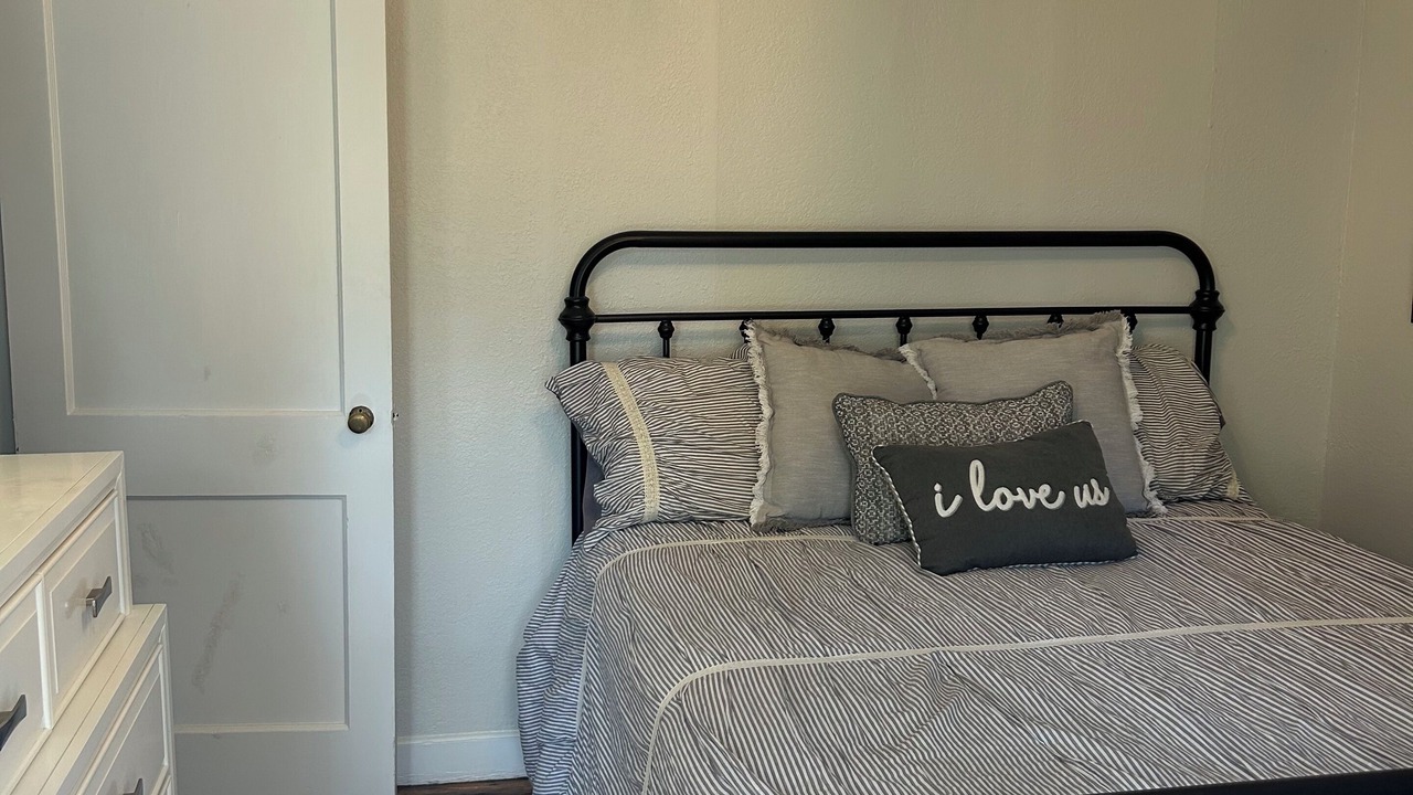 Photo of Bedroom in Lynn Haven