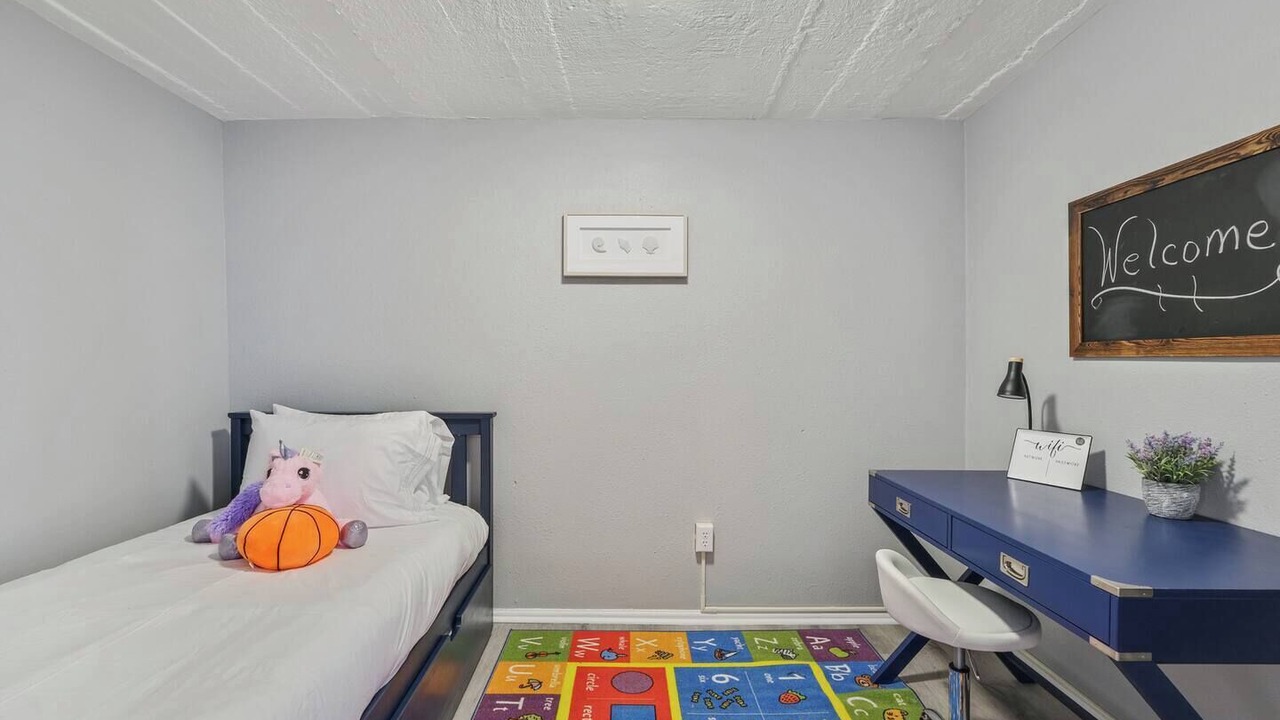 Photo of Bedroom in Fairgrounds