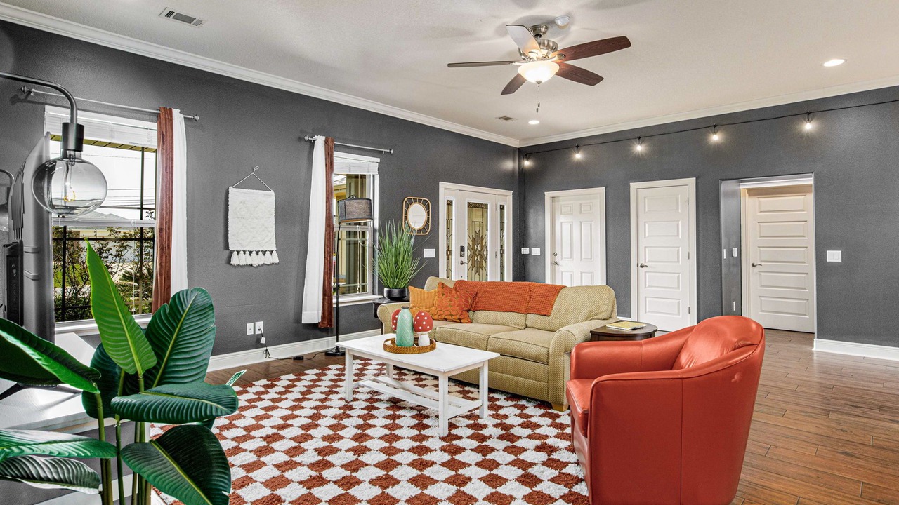 Photo of Livingroom in Gulf Breeze