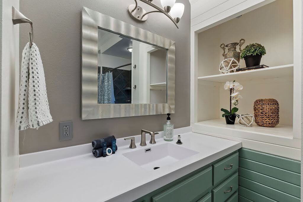 Photo of Bathroom in Jasper