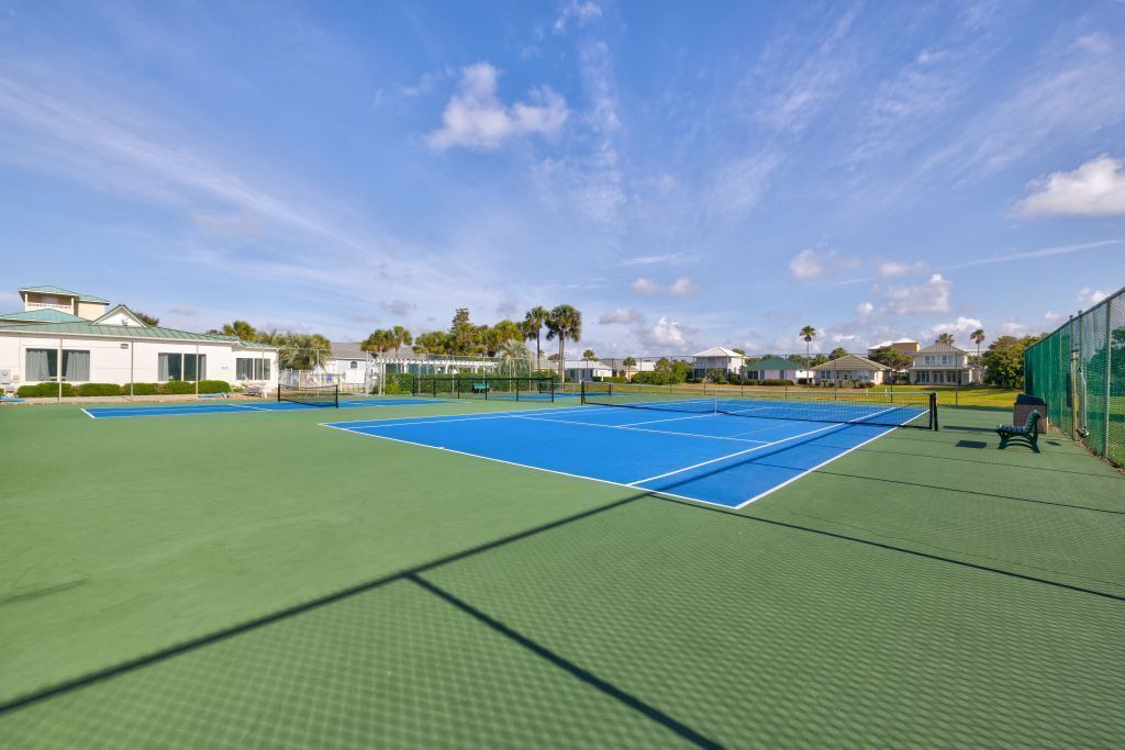 Photo of Others in Avalon Beach Estates