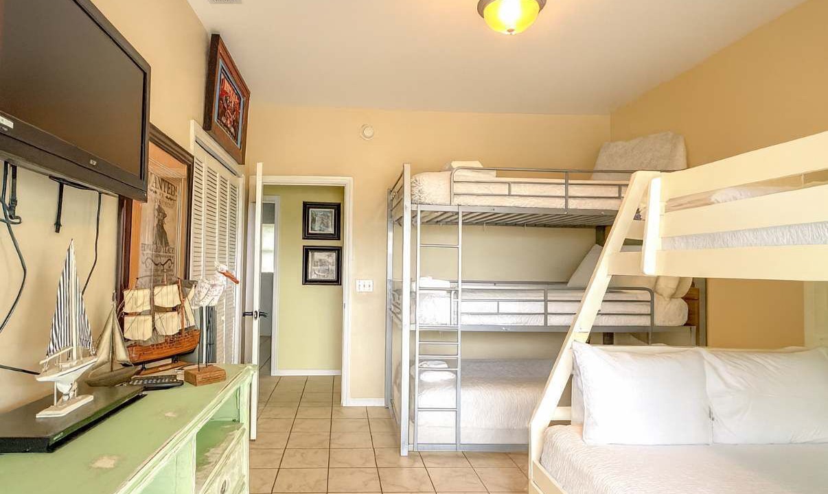 Photo of Bedroom in Treasure Beach Village