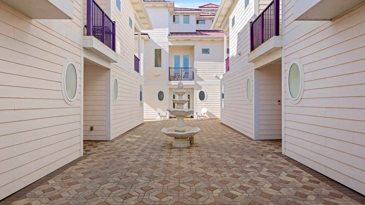 Photo of Outdoor in Laguna Beach Estates