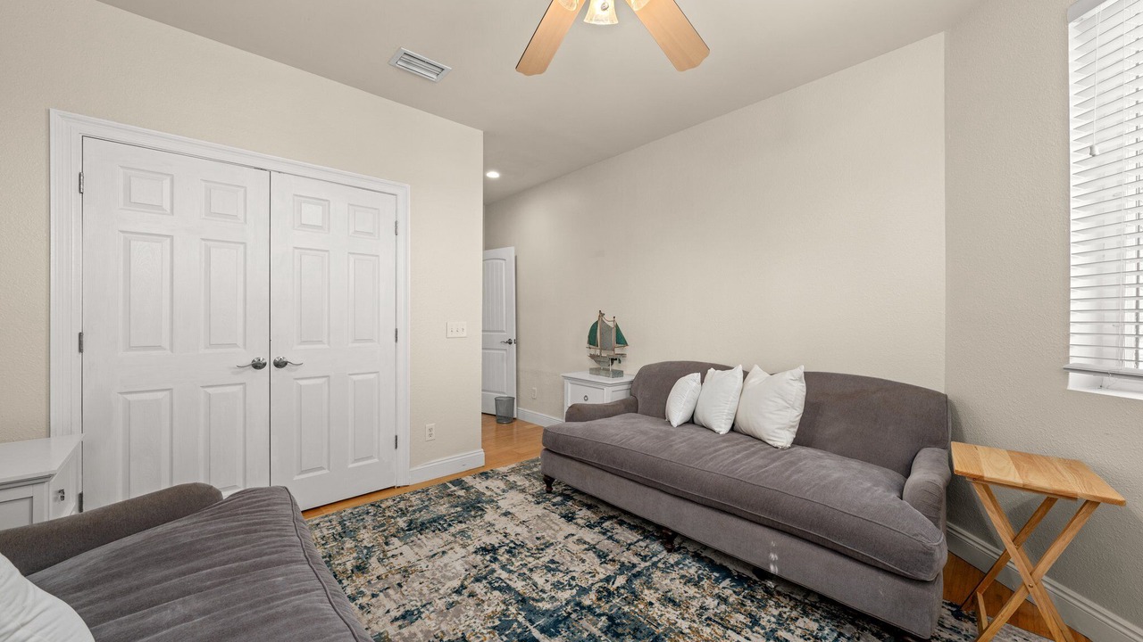 Photo of Livingroom in Laguna Beach Estates