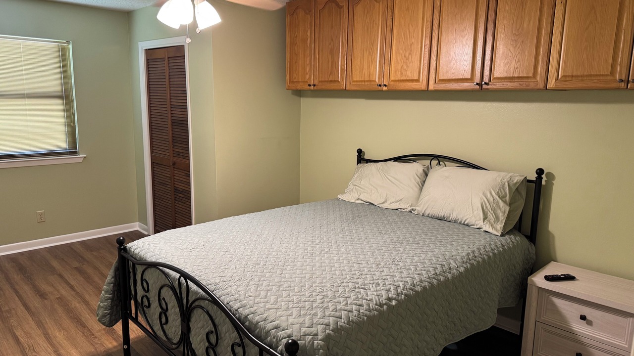 Photo of Bedroom in Milton