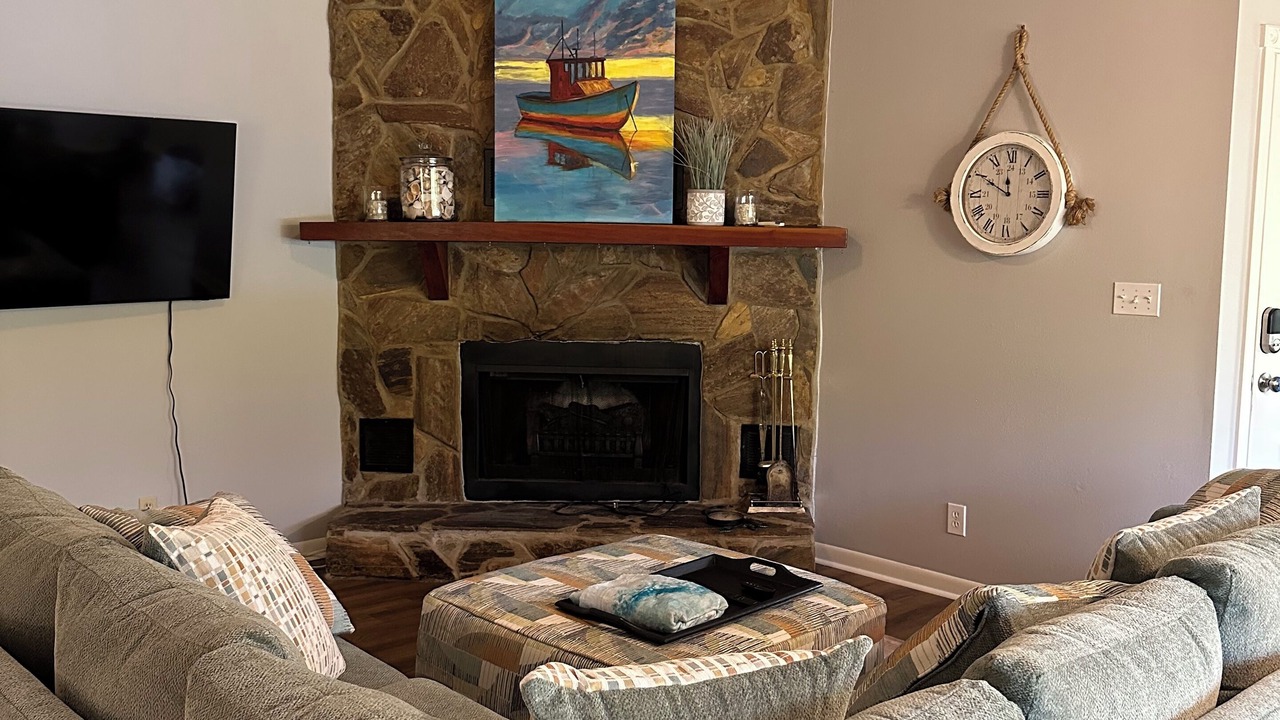 Photo of Livingroom in Milton