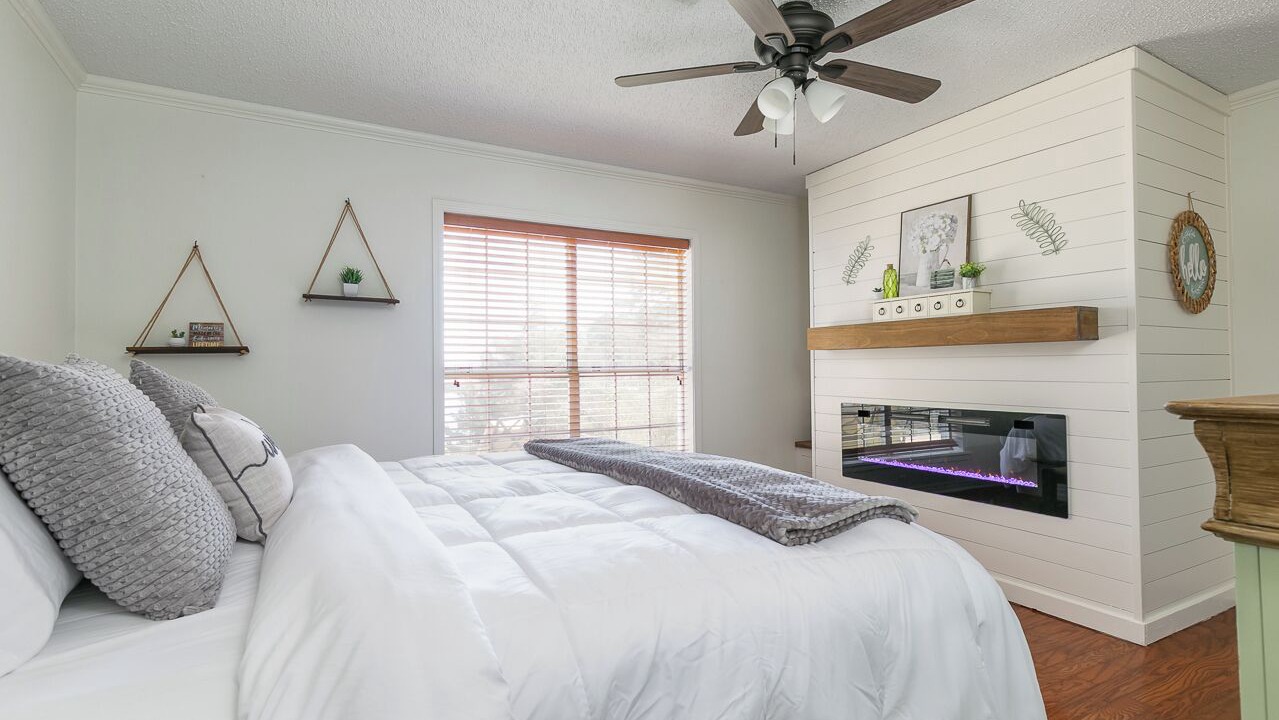Photo of Bedroom in Downsville