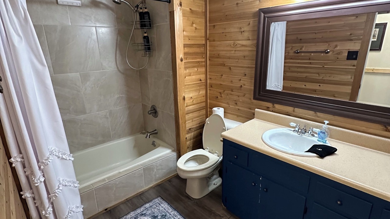 Photo of Bathroom in Salem