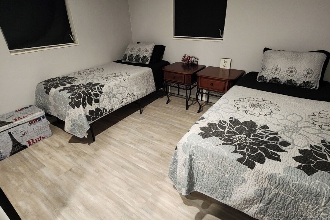 Photo of Bedroom in Aloha Gardens