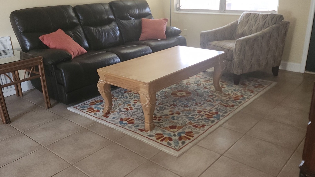 Photo of Livingroom in Aloha Gardens