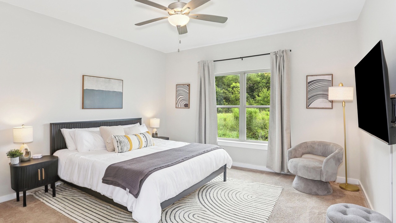 Photo of Bedroom in Foley