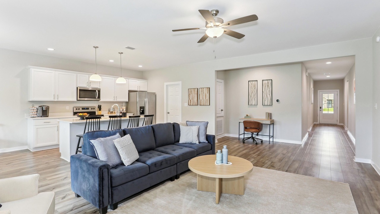 Photo of Livingroom in Foley