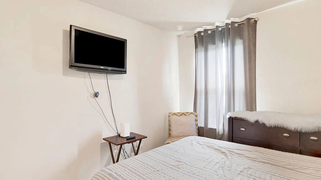 Photo of Bedroom in Bellview