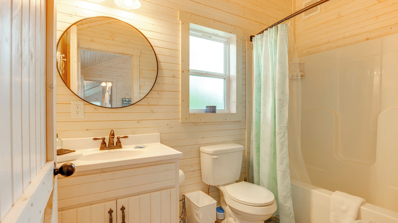 Photo of Bathroom in Carrabelle