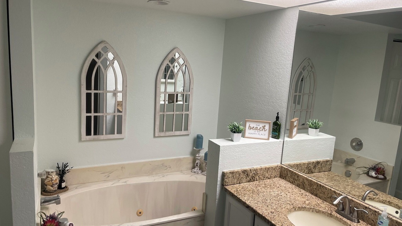 Photo of Bathroom in Port Charlotte