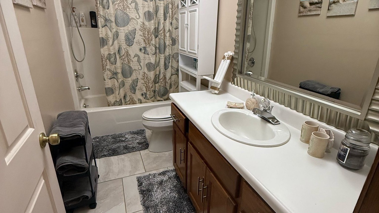 Photo of Bathroom in Marianna