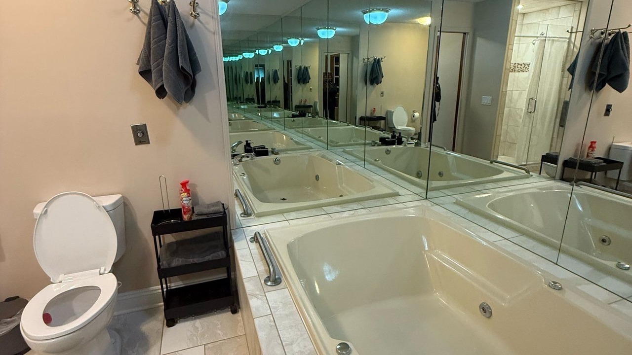 Photo of Bathroom in Marianna