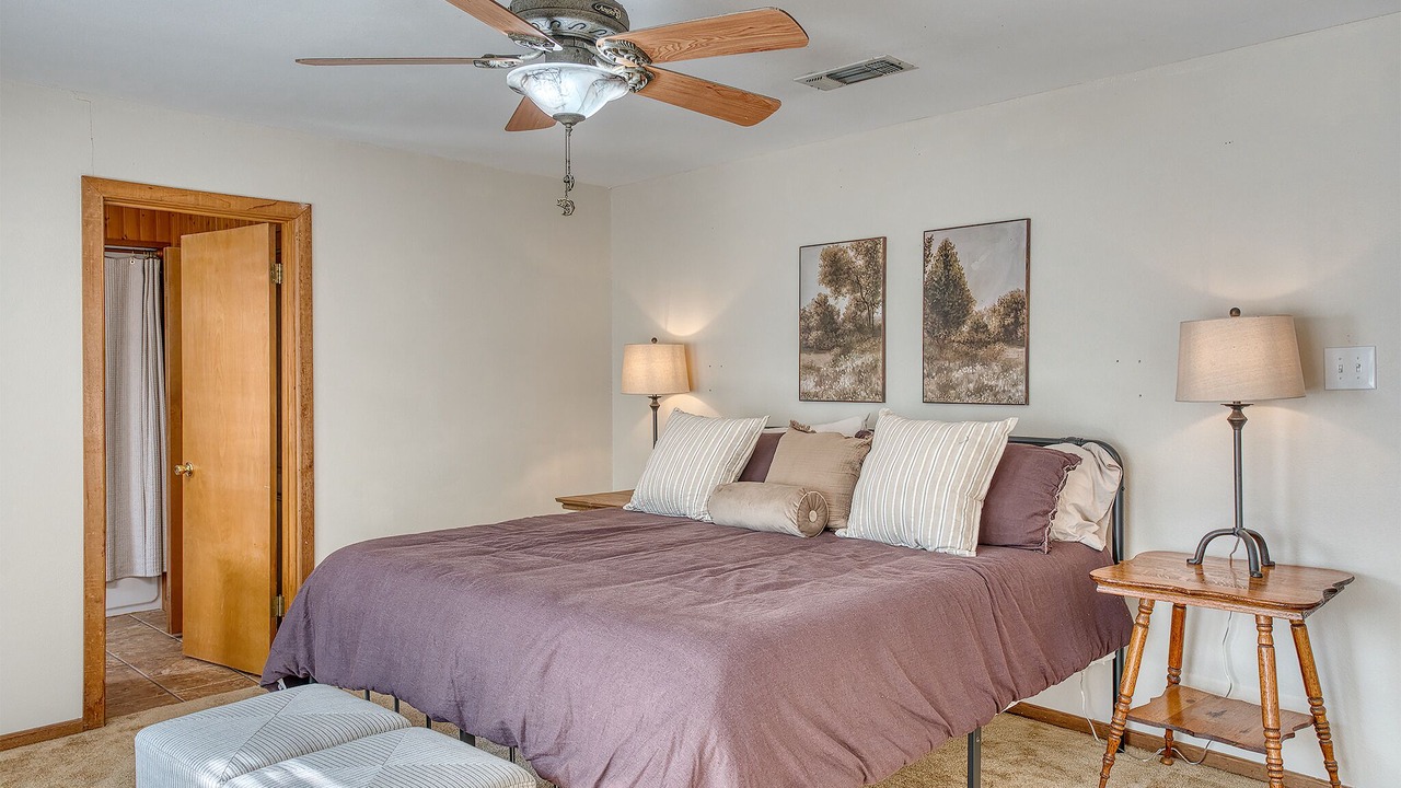 Photo of Bedroom in South Toledo Bend