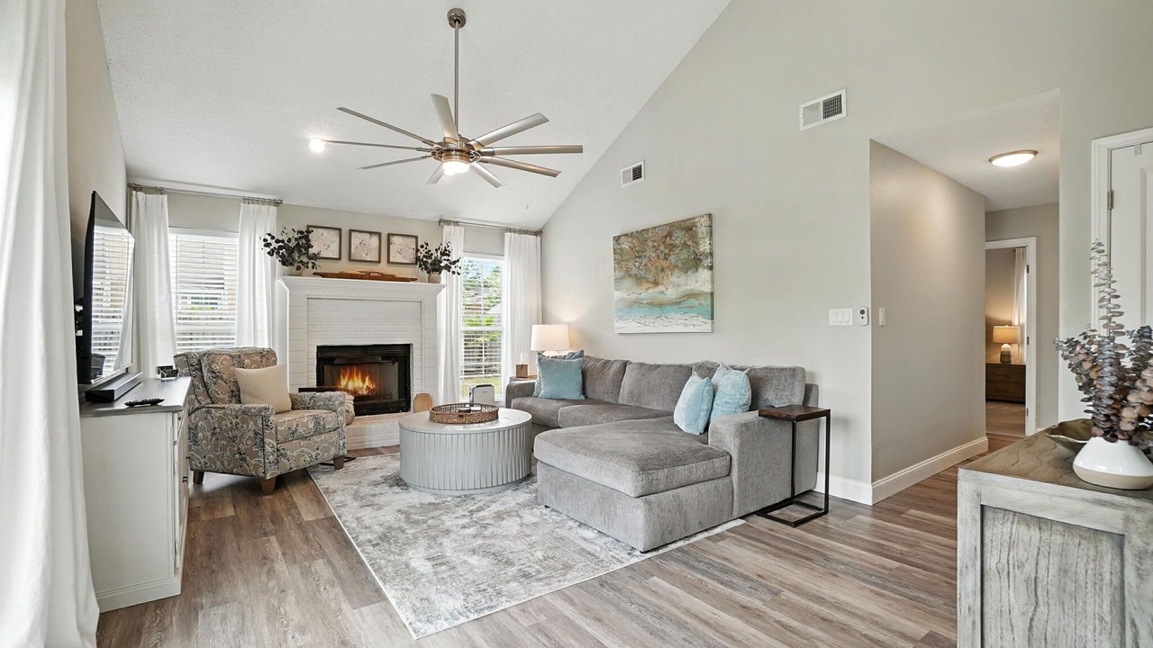 Photo of Livingroom in Wright