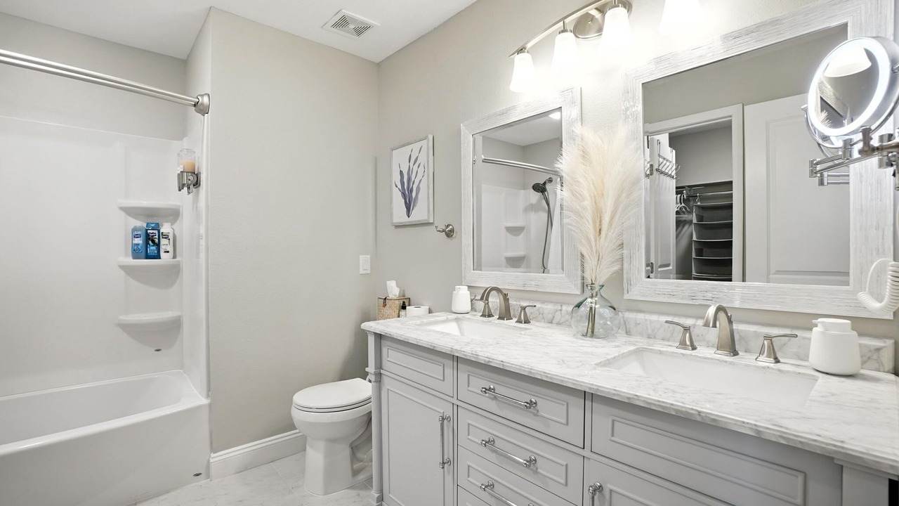 Photo of Bathroom in Wright